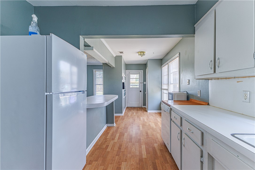 3017 Colonial Avenue Waco, TX 76707 - Photo 4 of 23