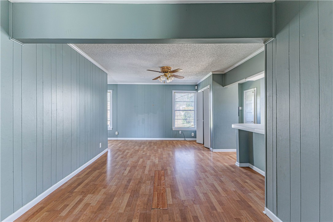 3017 Colonial Avenue Waco, TX 76707 - Photo 8 of 23