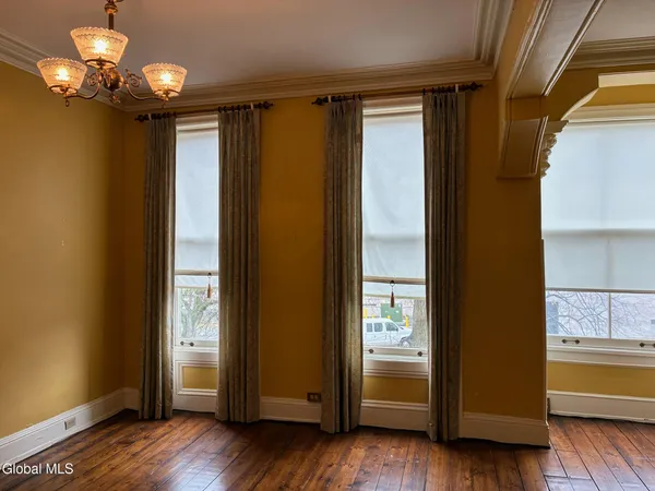 $575,000 | 165 Lancaster Street, Albany, NY 12210