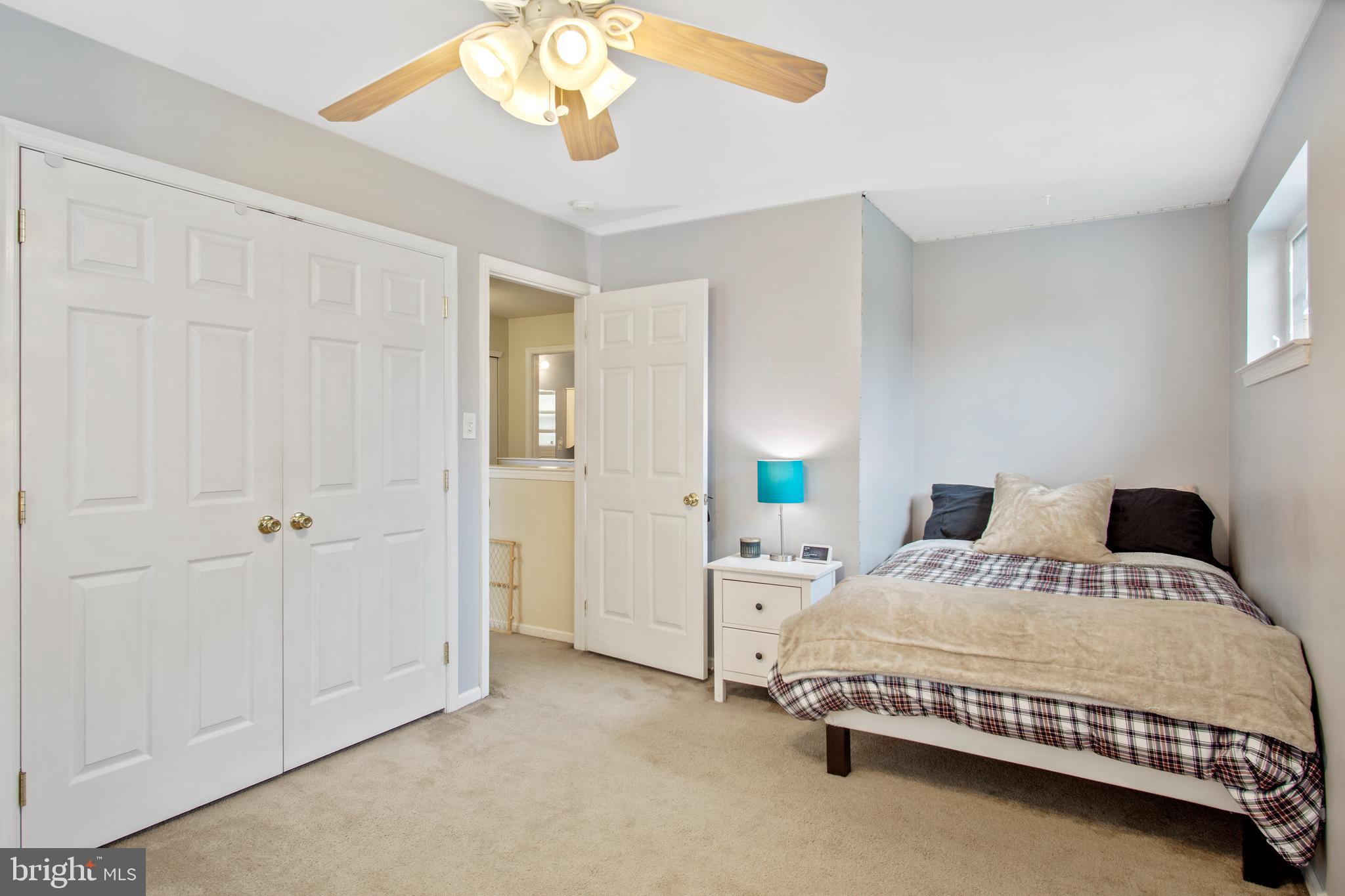 8121 Pine Road Philadelphia, PA 19111 - Photo 13 of 23 Gallery Image 13