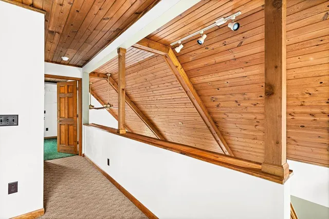 $359,000 | 94241 South Net Lake Road, Holyoke, MN 55749