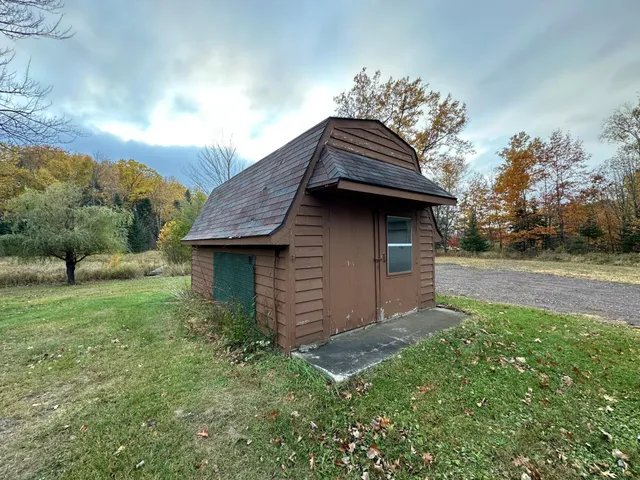 $359,000 | 94241 South Net Lake Road, Holyoke, MN 55749