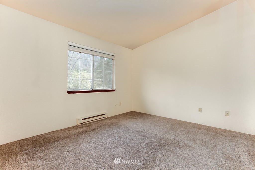 10822 East Riverside Drive, Unit A305 Bothell, WA 98011 - Photo 3 of 25
