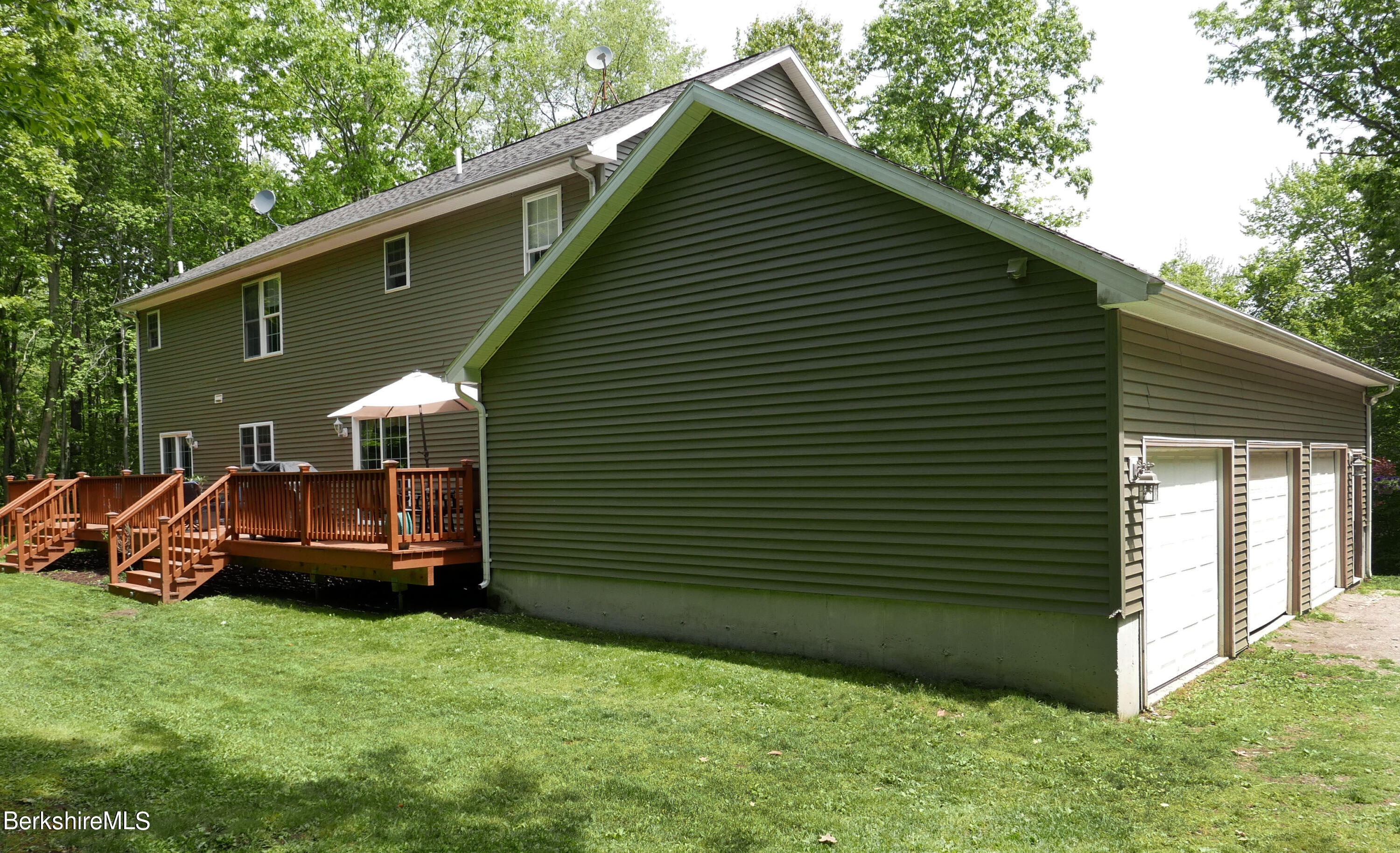 217 Bailey Road Lanesborough, MA 01237 - Photo 7 of 42 P1030826