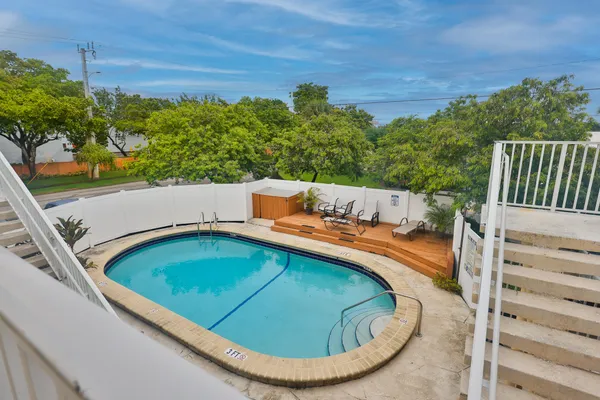 $1,400 | 391 Southeast 19th Avenue, Unit 7, Pompano Beach, FL 33060