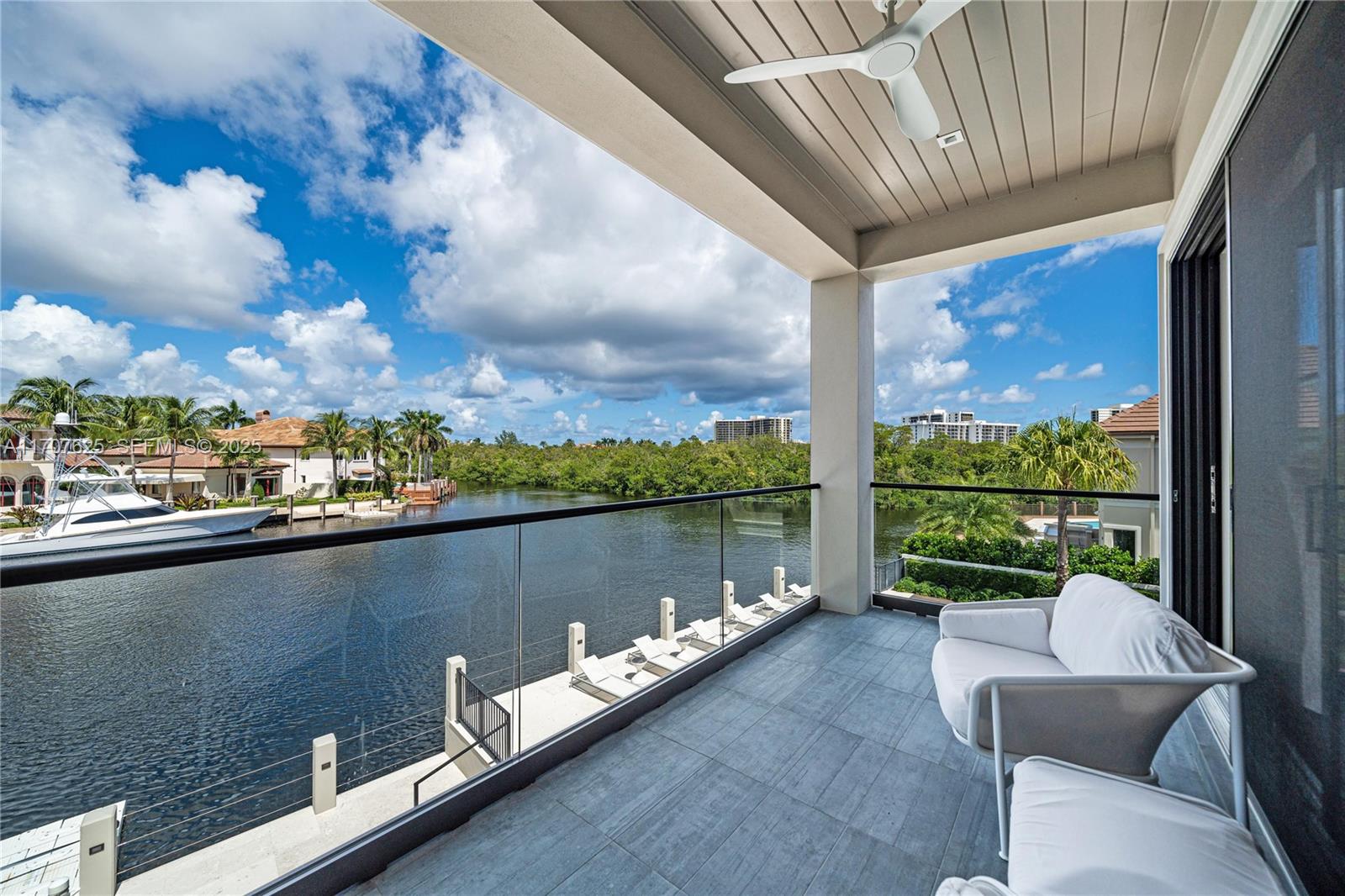 701 Northeast 45th Road Boca Raton, FL 33431 - Photo 10 of 27 Gallery Image 10