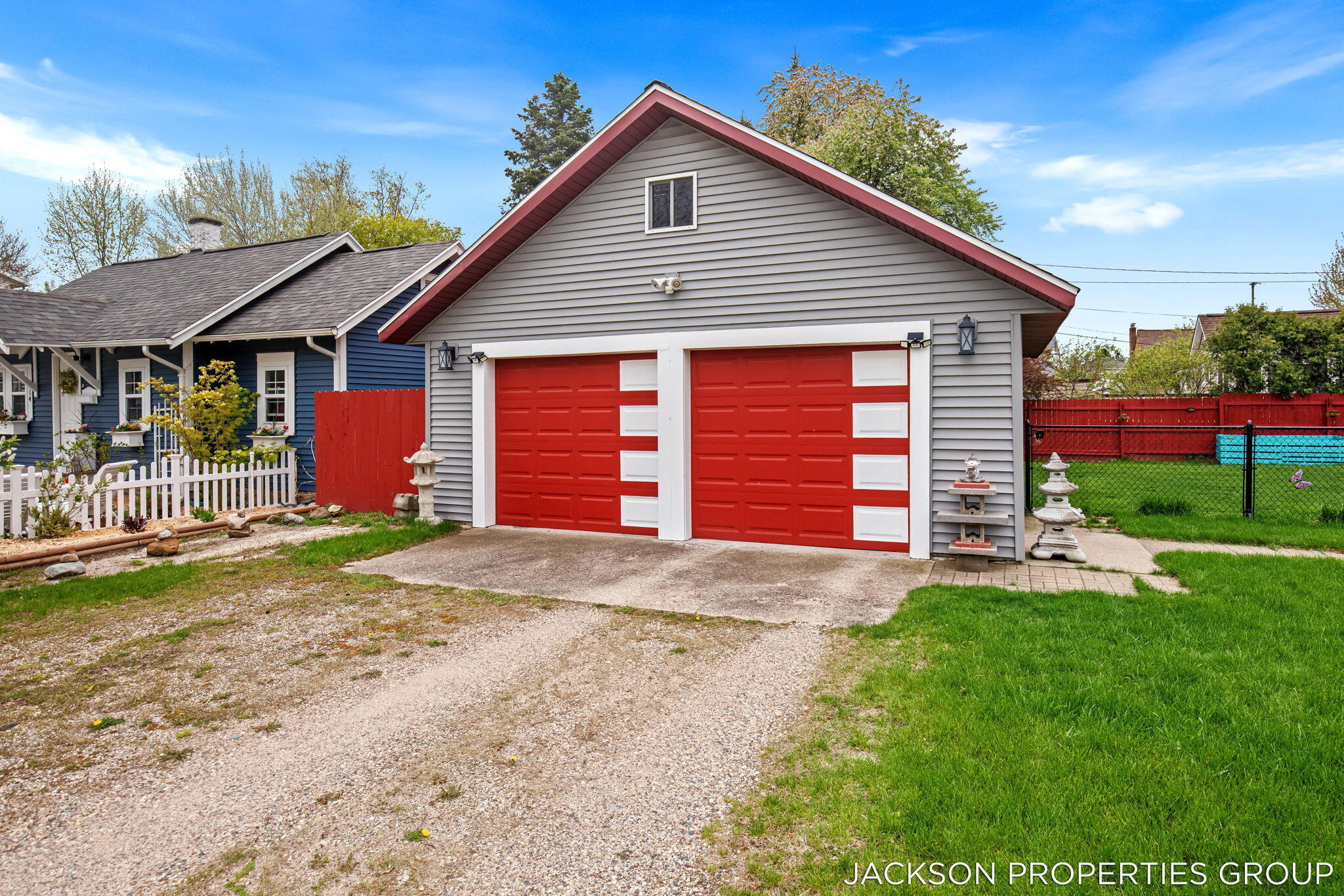 218 North Jackson Street Spring Lake, MI 49456 - Photo 5 of 64 46-web-or-mls-139