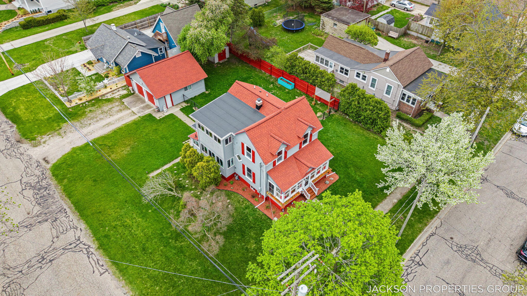218 North Jackson Street Spring Lake, MI 49456 - Photo 57 of 64 53-web-or-mls-160