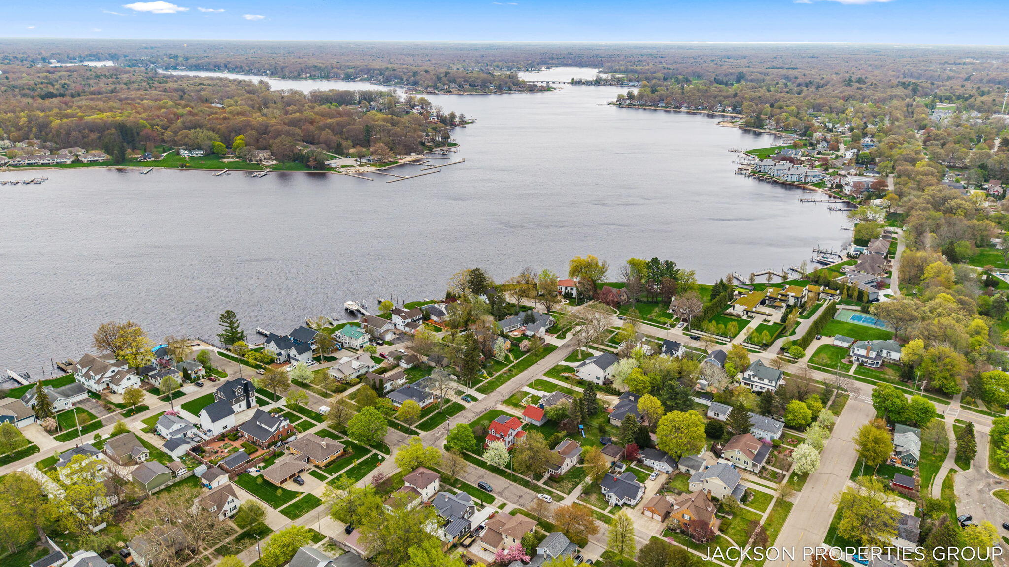 218 North Jackson Street Spring Lake, MI 49456 - Photo 59 of 64 58-web-or-mls-175