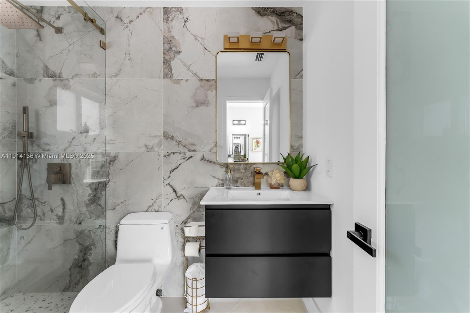 13030 Southwest 261st Terrace Homestead, FL 33032 - Photo 21 of 49