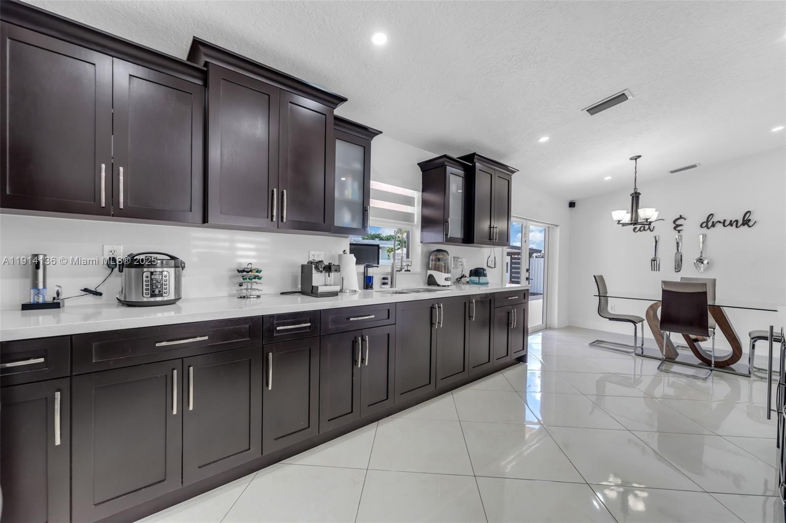 13030 Southwest 261st Terrace Homestead, FL 33032 - Photo 9 of 49