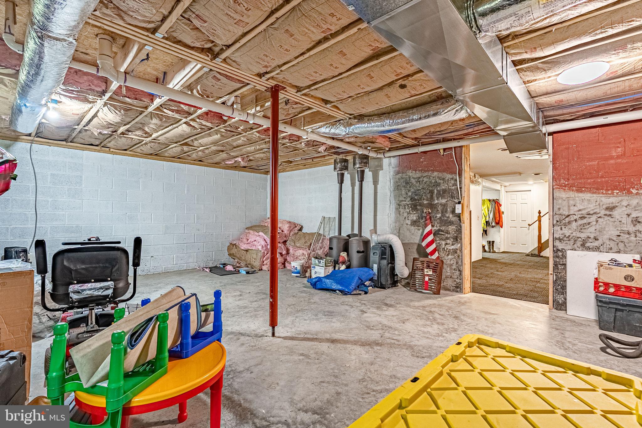 14608 Brant Road Southwest Cresaptown, MD 21502 - Photo 26 of 40 a view of a room with gym equipment