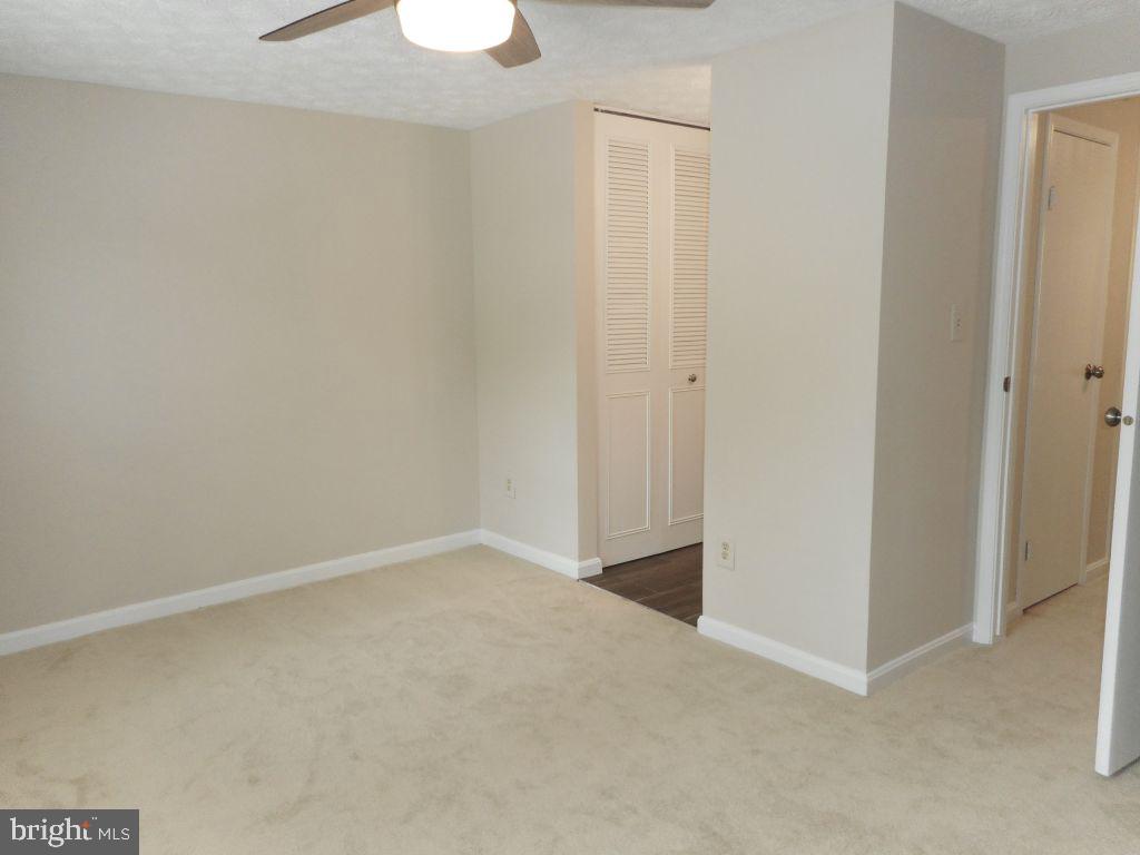 11916 Fieldthorn Court Reston, VA 20194 - Photo 21 of 49 Gallery Image 21