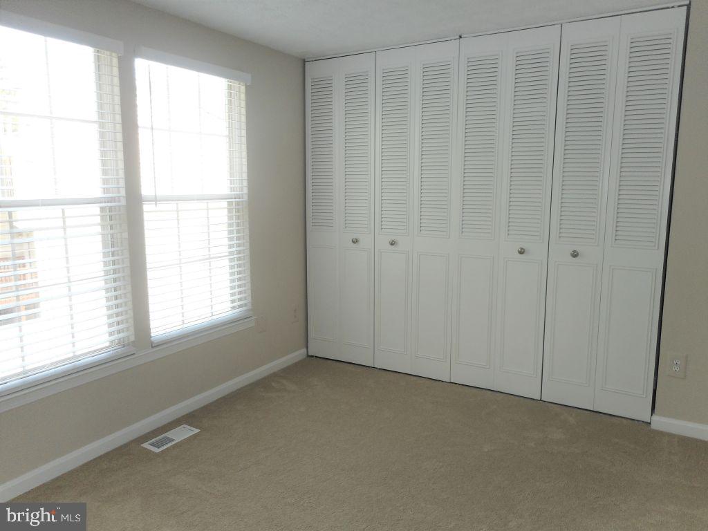 11916 Fieldthorn Court Reston, VA 20194 - Photo 24 of 49 Gallery Image 24