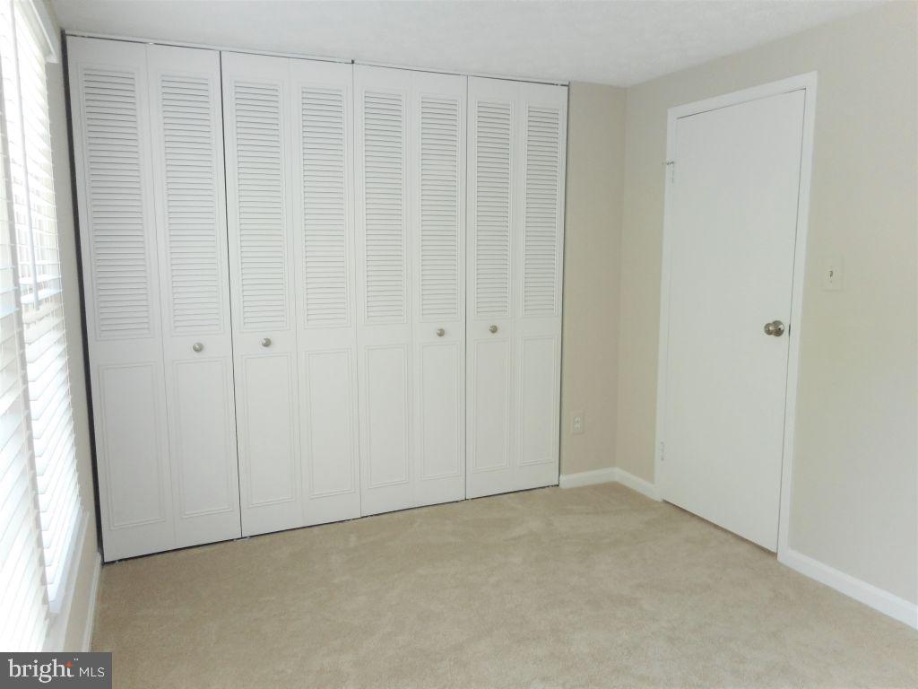 11916 Fieldthorn Court Reston, VA 20194 - Photo 25 of 49 Gallery Image 25