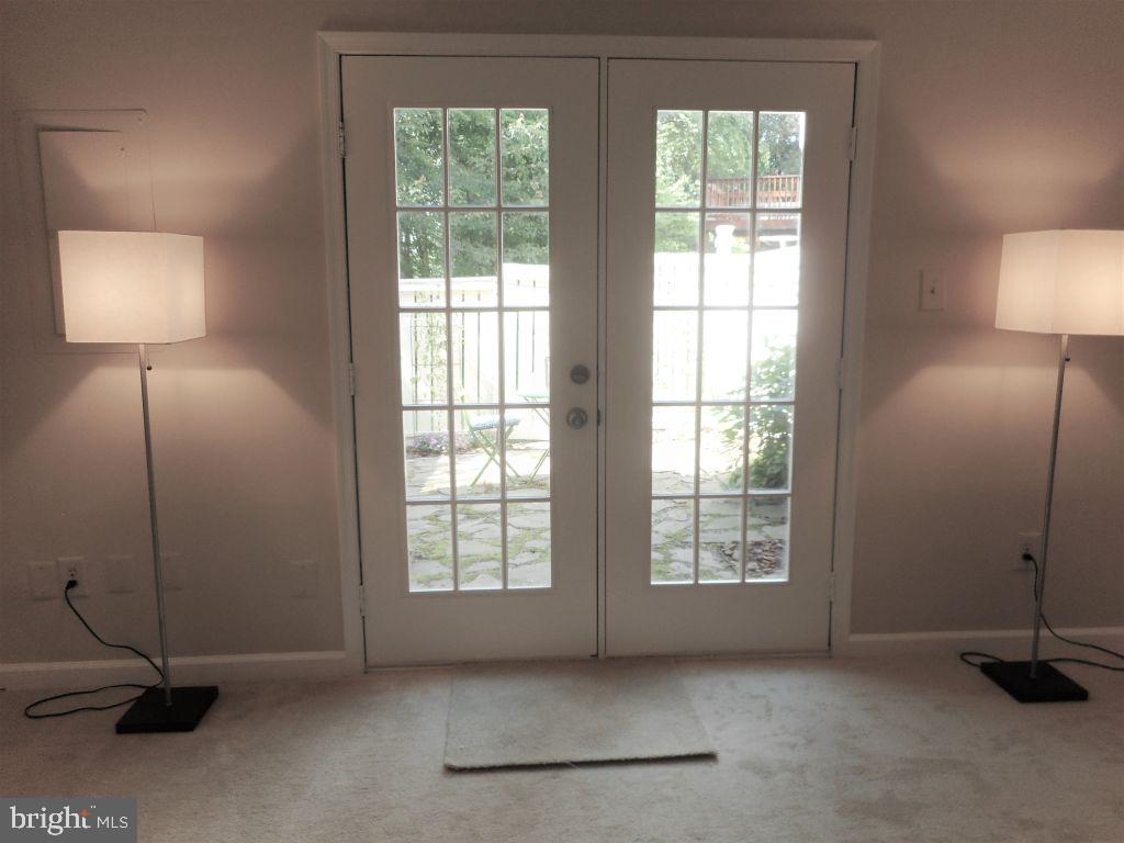 11916 Fieldthorn Court Reston, VA 20194 - Photo 33 of 49 Gallery Image 33