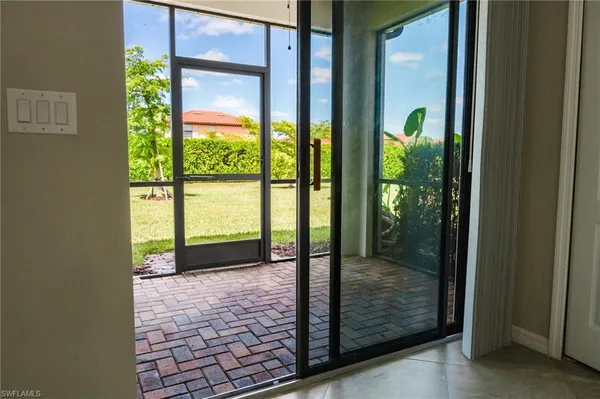 $5,200 | 1573 Vizcaya Lane, Naples, FL 34113