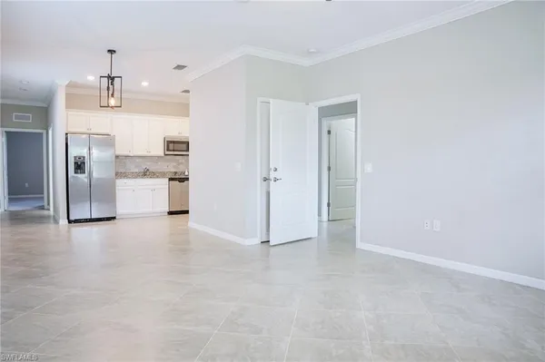 $5,200 | 1573 Vizcaya Lane, Naples, FL 34113