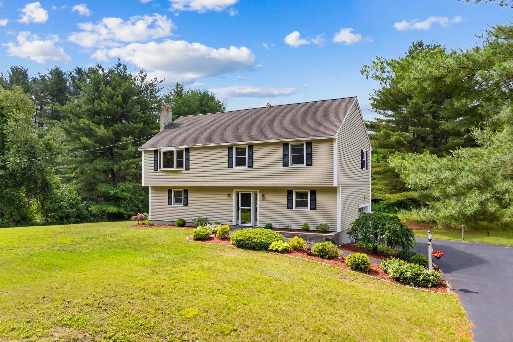 55 Wiley Hill Road Londonderry, NH 03053 - Photo 1 of 54 Gallery Image 1