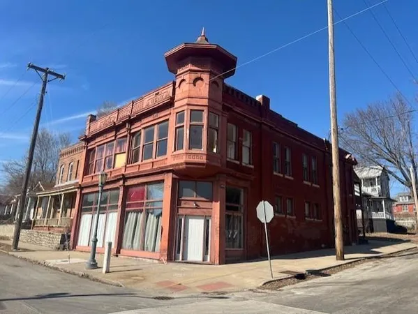 $199,995 | 1421 Penn Street, St. Joseph, MO 64503