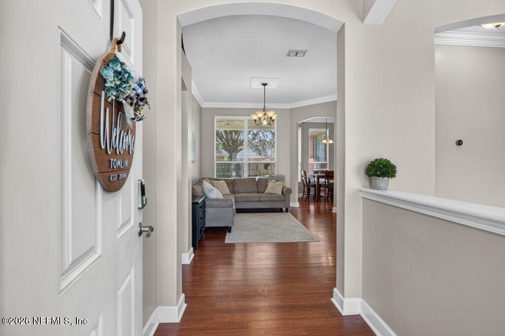 1534 Lockend Court Jacksonville, FL 32221 - Photo 10 of 80 011-1534LockendCourt-Jacksonville-FL-322