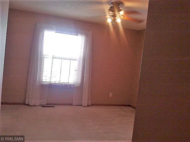 $1,450 | 1960 Pika Trail, Unit A, River Falls, WI 54022