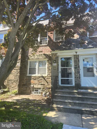 $1,300 | 854 Windermere Avenue, Unit 1, Drexel Hill, PA 19026