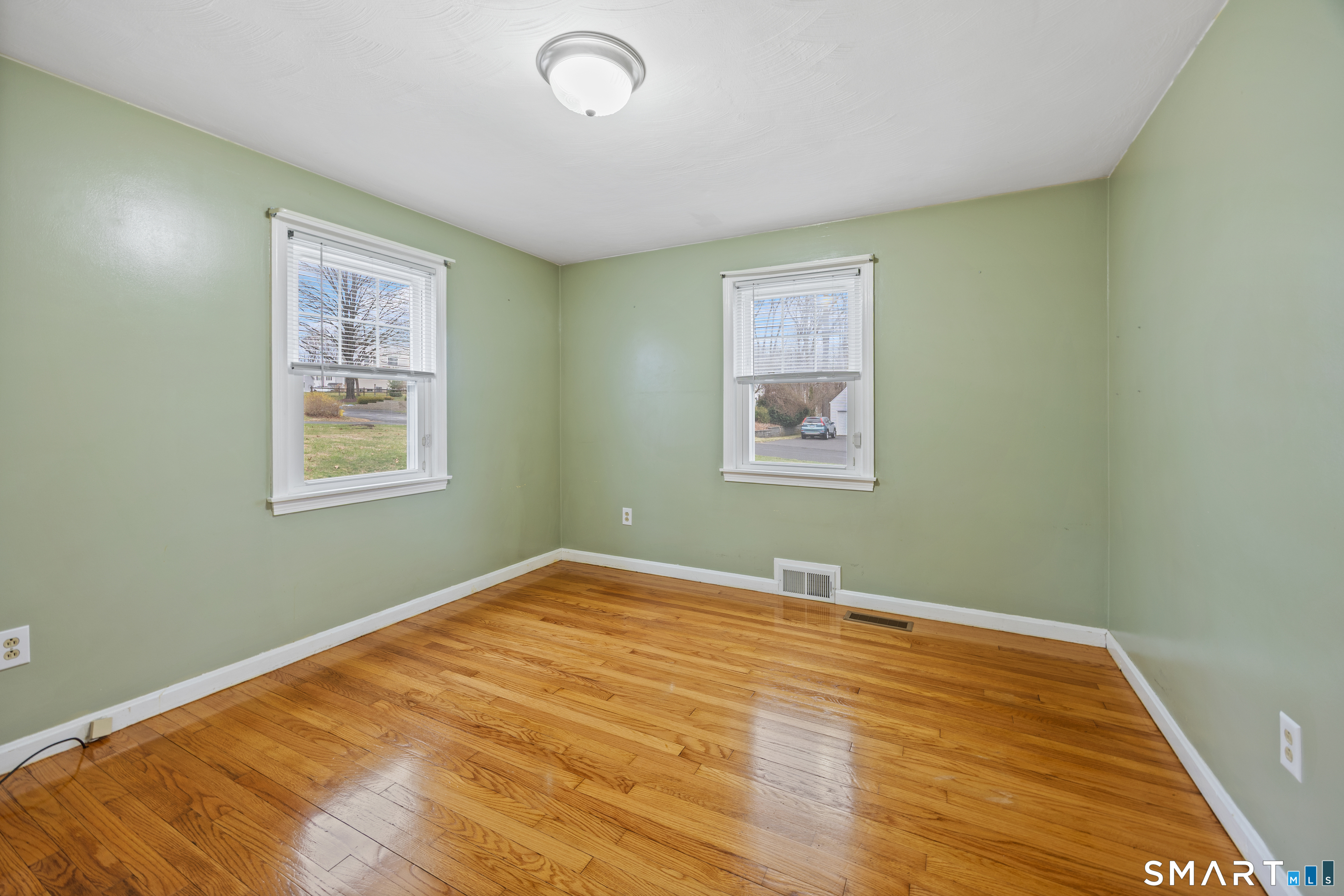 31 Kiefer Road Southington, CT 06489 - Photo 12 of 22