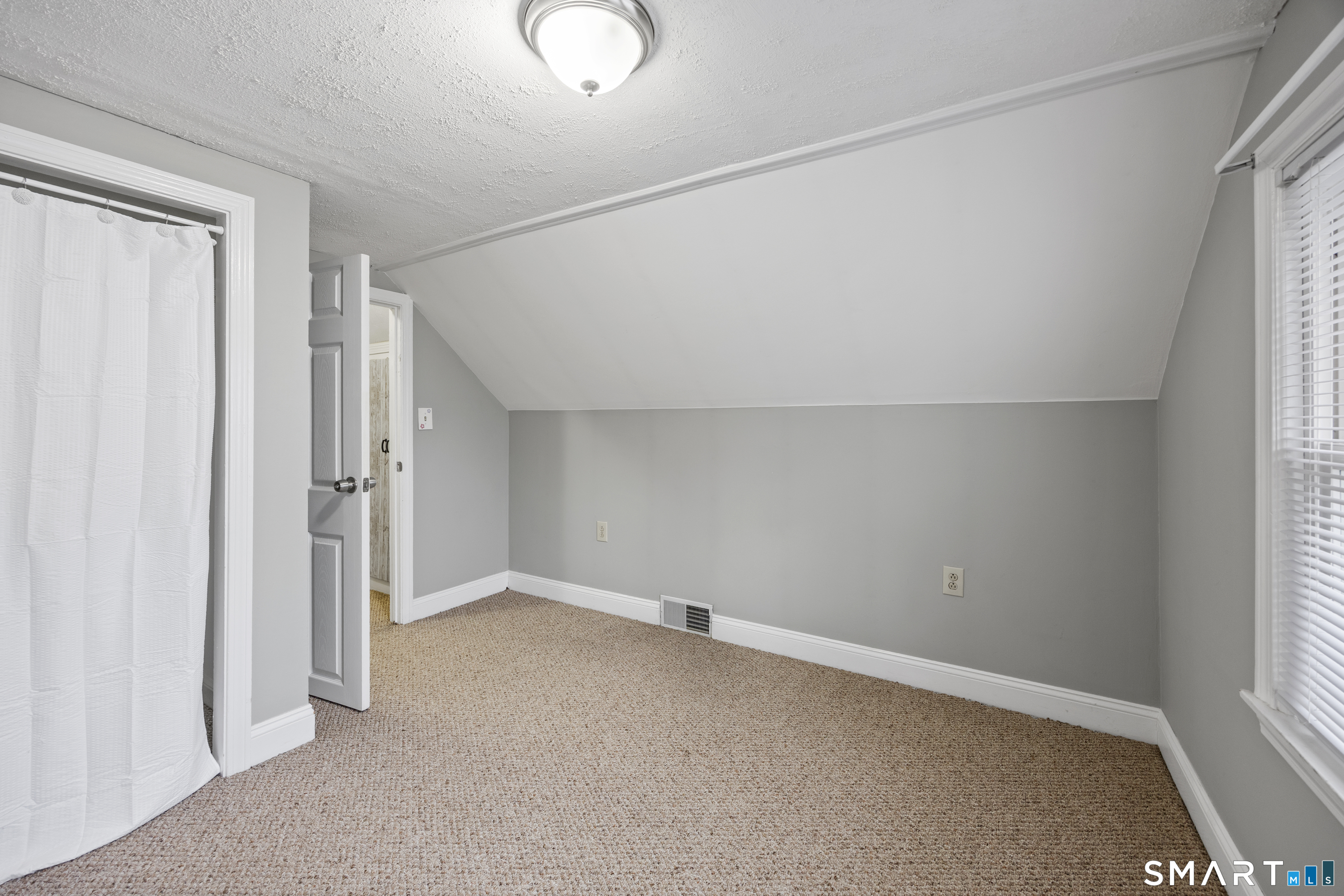 31 Kiefer Road Southington, CT 06489 - Photo 15 of 22