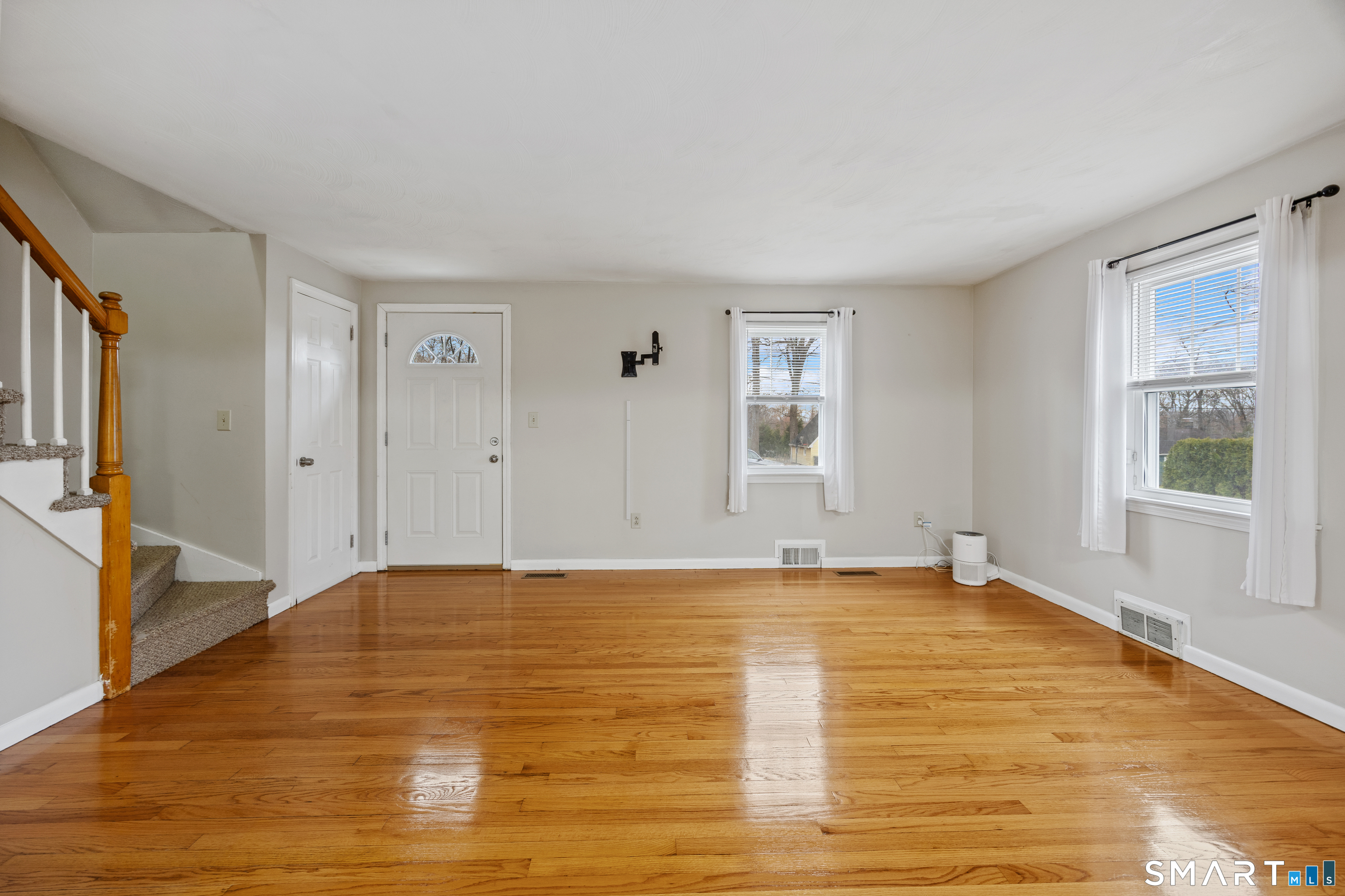 31 Kiefer Road Southington, CT 06489 - Photo 9 of 22