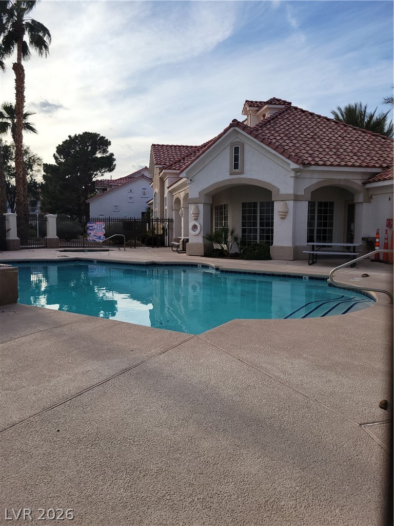 8555 West Russell Road, Unit 2094 Las Vegas, NV 89113 - Photo 30 of 31 View of Community pool