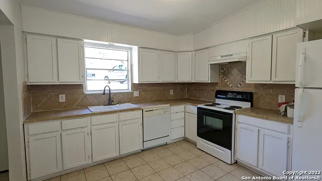 $1,395 | 12714 Skyline Boulevard, San Antonio, TX 78217