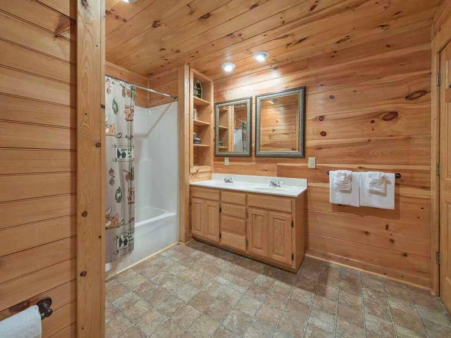 453 Loop Road Gatlinburg, TN 37738 - Photo 23 of 32 W