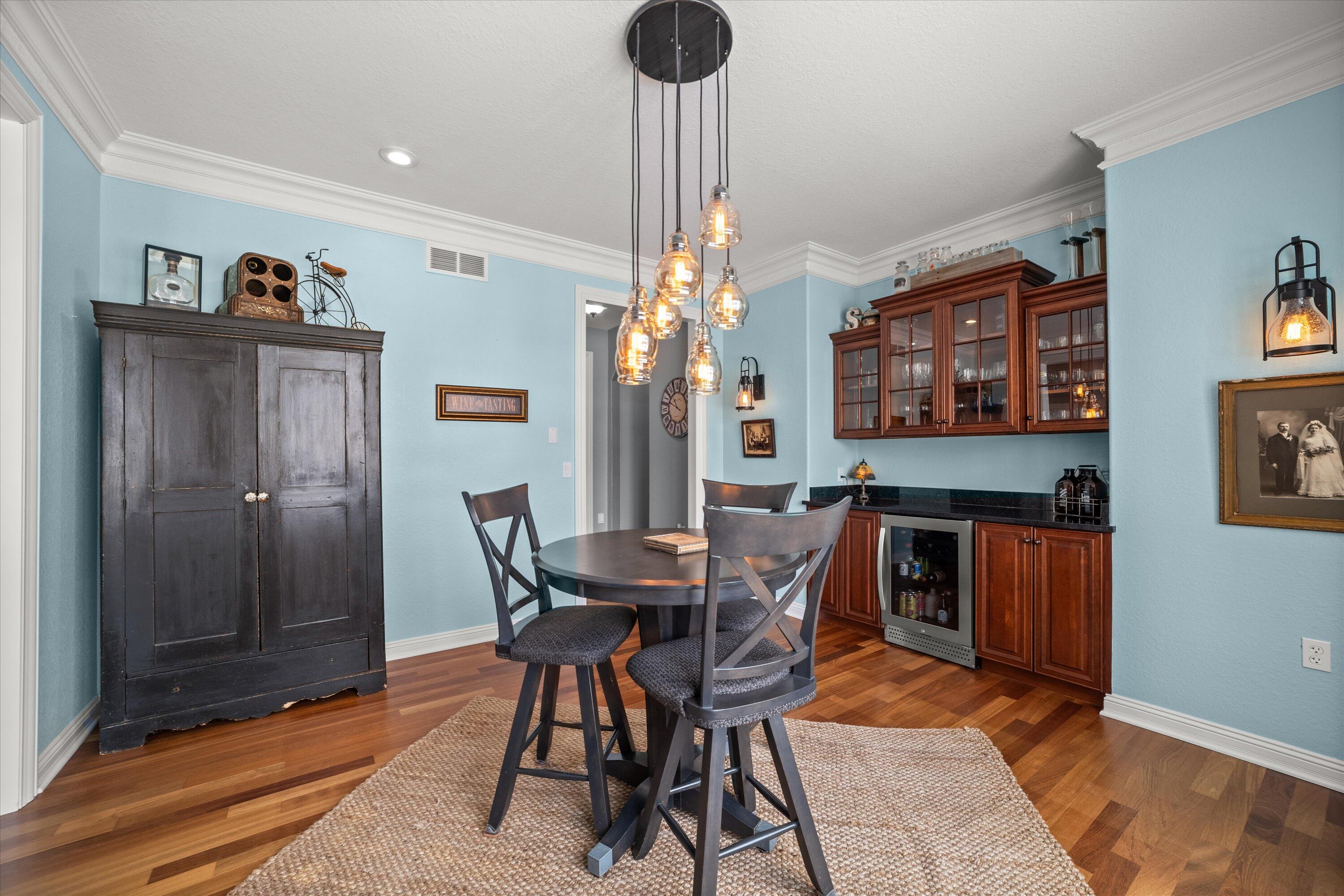 139 Legend Court Wales, WI 53183 - Photo 21 of 82 Wine/Dining room