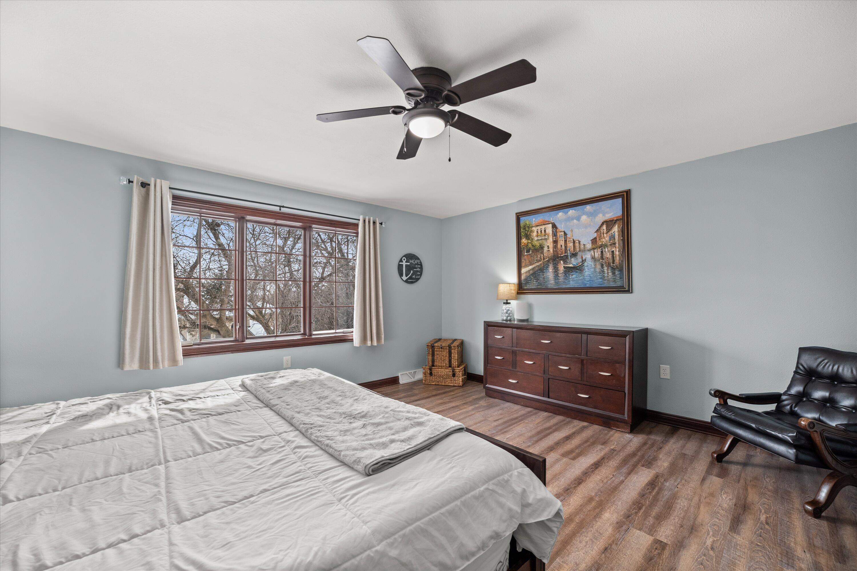 139 Legend Court Wales, WI 53183 - Photo 49 of 82 Tons of Natural Light