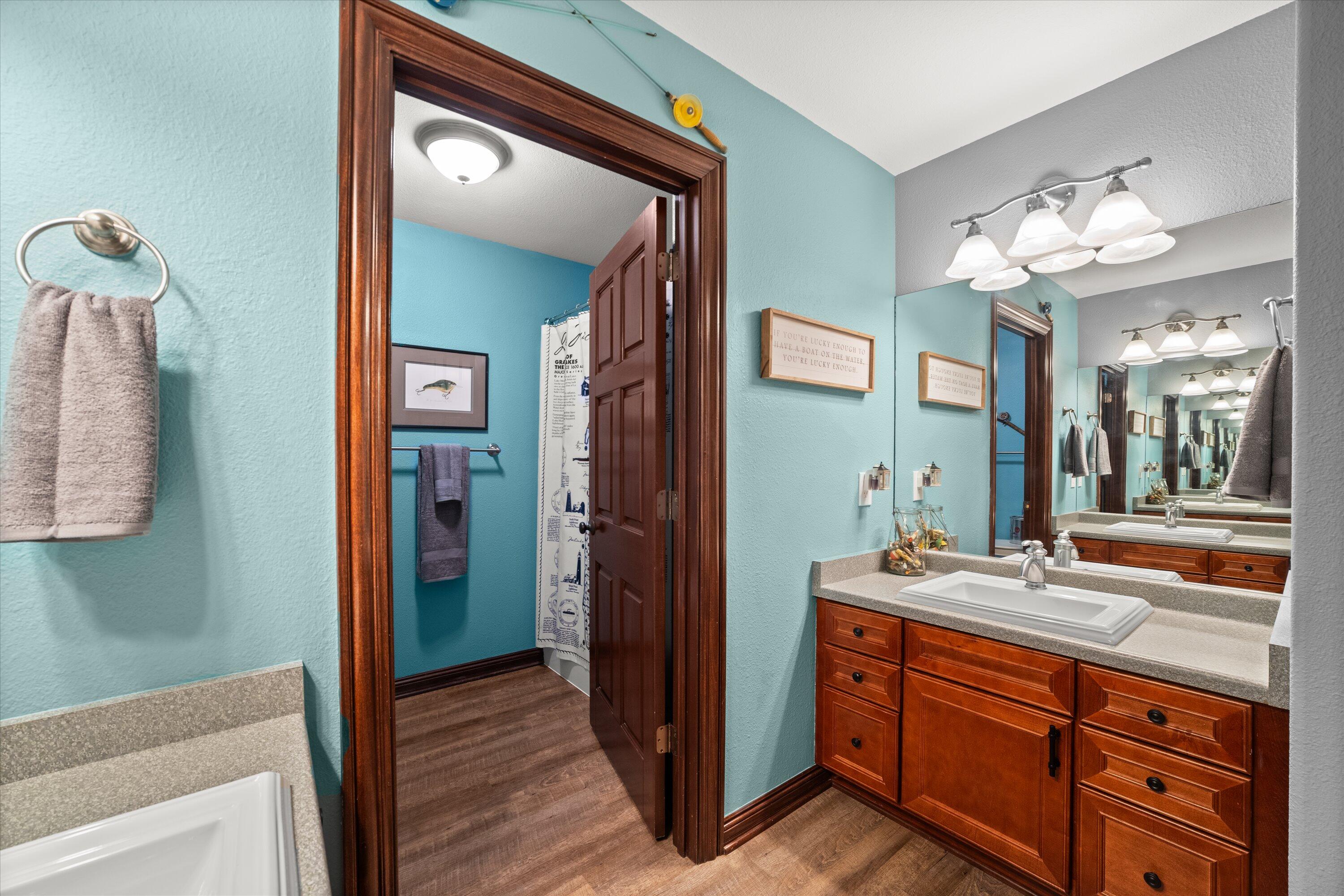 139 Legend Court Wales, WI 53183 - Photo 60 of 103 Separate Shower Space