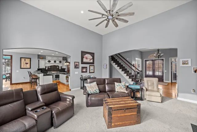 $1,399,900 | 139 Legend Court, Wales, WI 53183