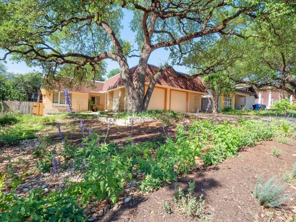 $1,650 | 3513 Westchester Avenue, Unit 102, Austin, TX 78759