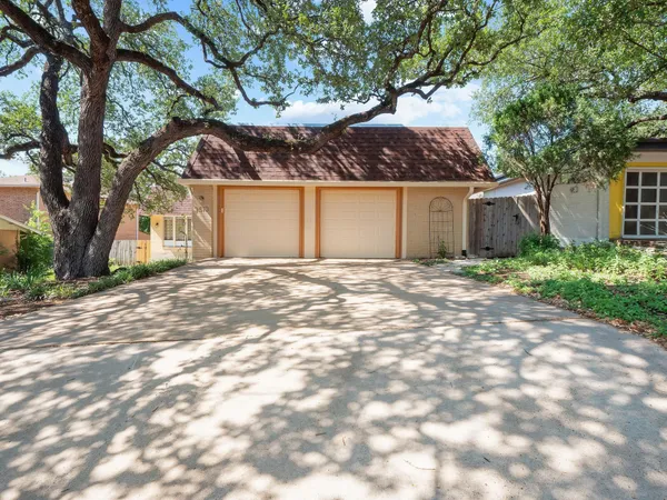 $1,650 | 3513 Westchester Avenue, Unit 102, Austin, TX 78759