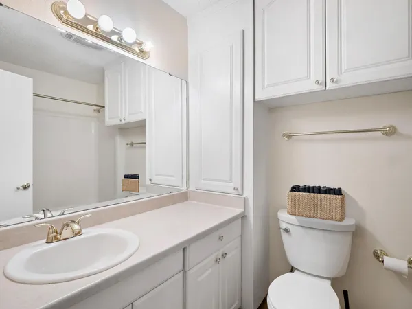 $1,650 | 3513 Westchester Avenue, Unit 102, Austin, TX 78759