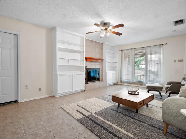 $1,650 | 3513 Westchester Avenue, Unit 102, Austin, TX 78759