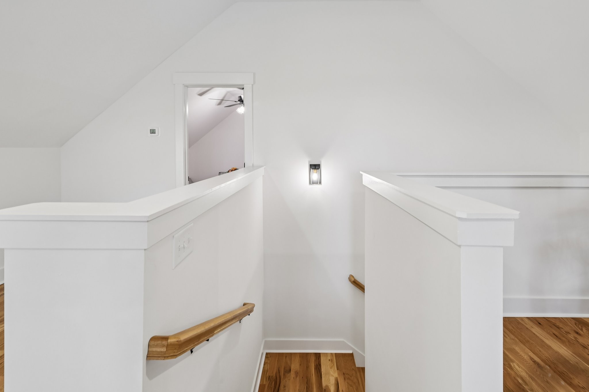 5685 Minnis Road Springfield, TN 37172 - Photo 41 of 93 a bathroom with a bathtub and shower