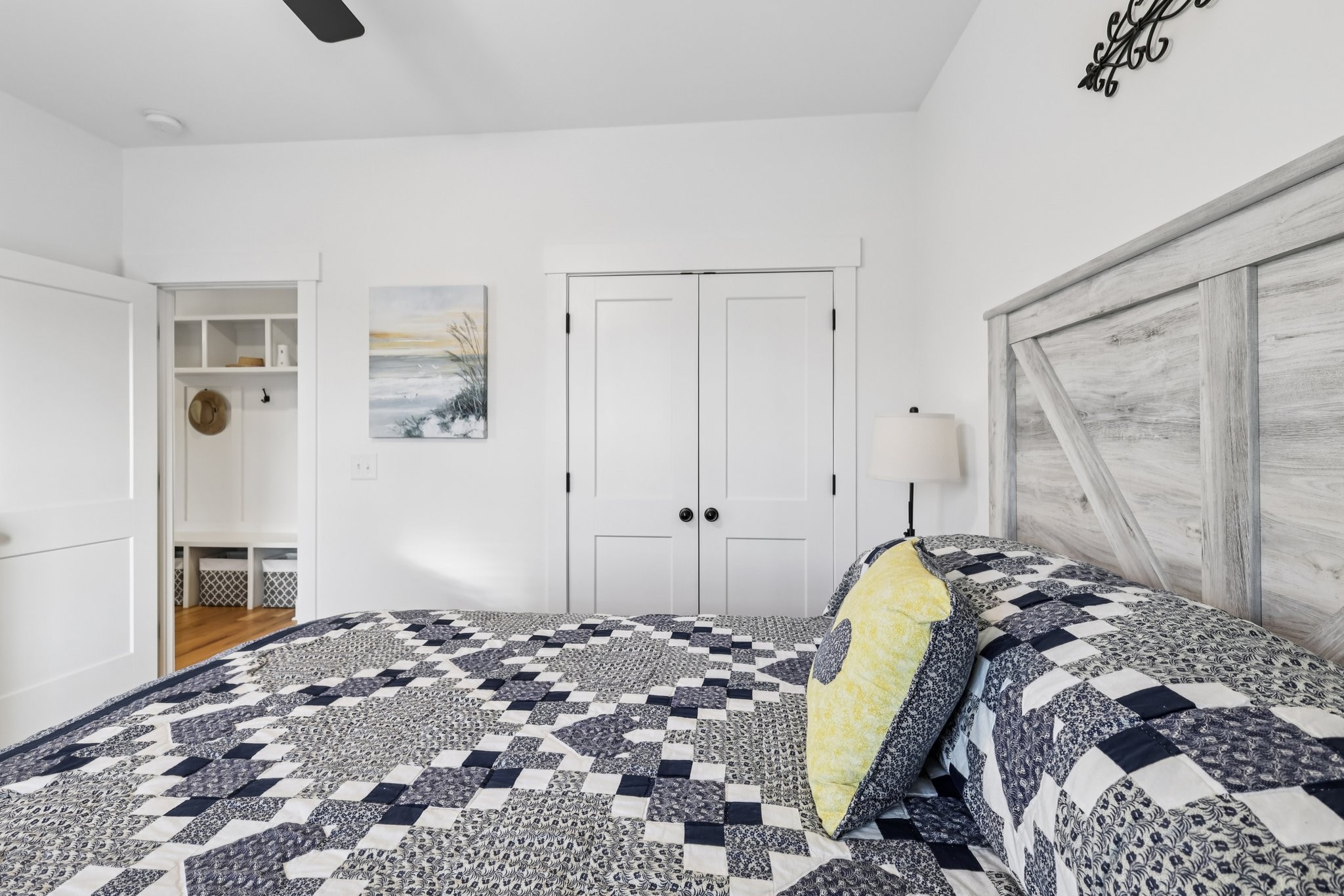 5685 Minnis Road Springfield, TN 37172 - Photo 48 of 93 a bedroom with a bed and wooden floor