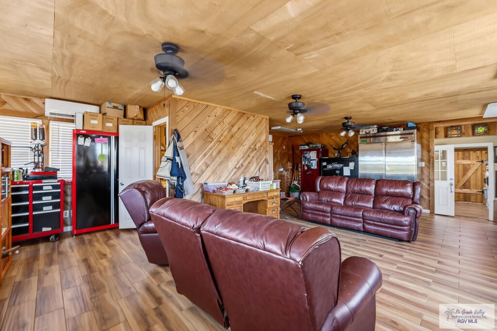 10960 Fitch Road North Raymondville, TX 78580 - Photo 30 of 47 Gallery Image 30