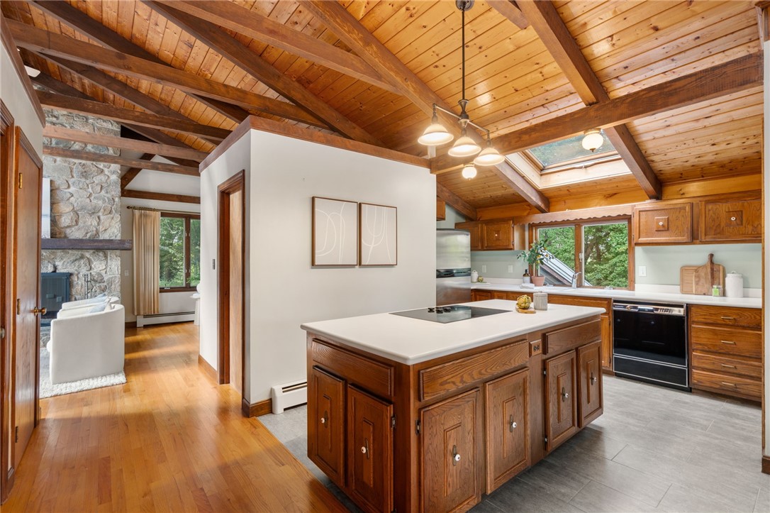 40 Penny Pond Road Tiverton, RI 02878 - Photo 11 of 41