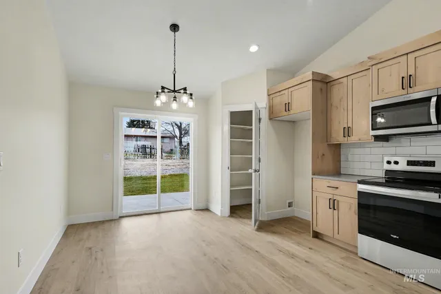 $335,000 | 326 Packer Lane, Homedale, ID 83628