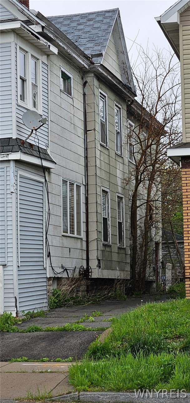 2467 Niagara Street Buffalo, NY 14207 - Photo 2 of 2 2467 Niagara Street