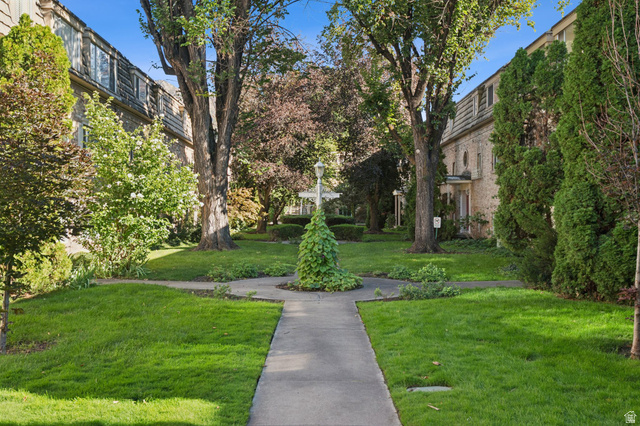 2220 East Murray Holladay Road, Unit 18 Holladay, UT 84117 - Photo 10 of 26