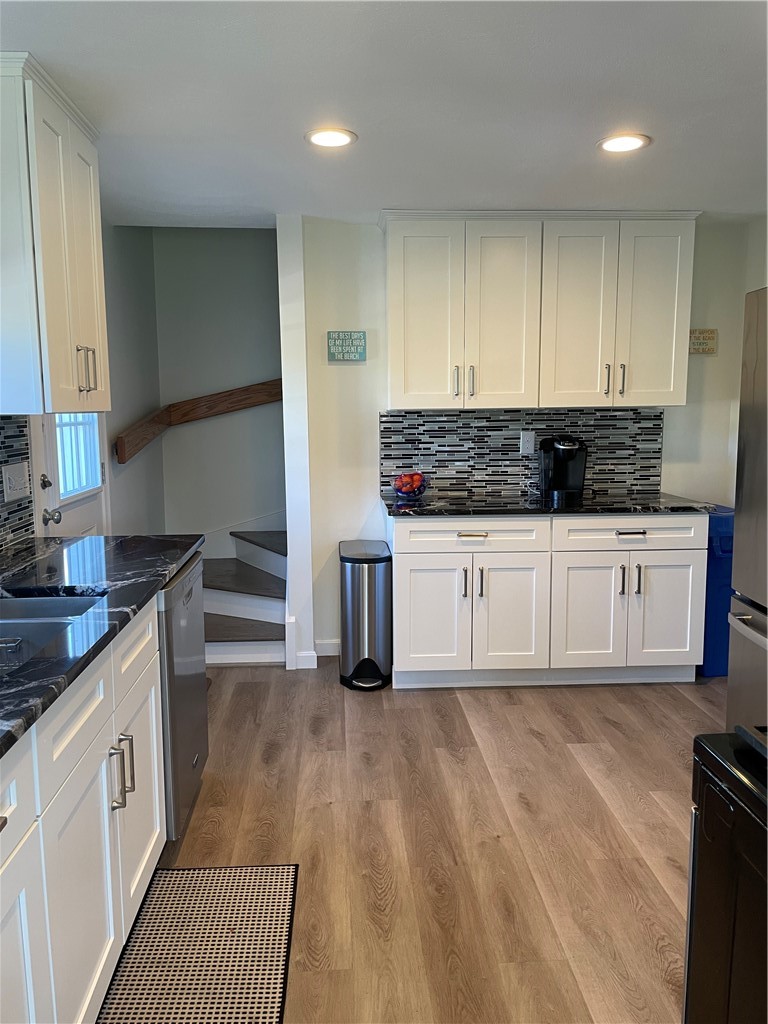 2 Bristol Road Narragansett, RI 02882 - Photo 16 of 42