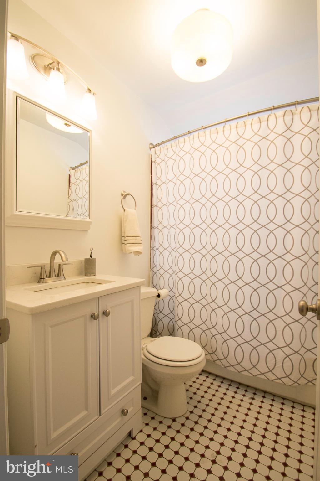 7619 Charlesmont Road Baltimore, MD 21222 - Photo 13 of 15